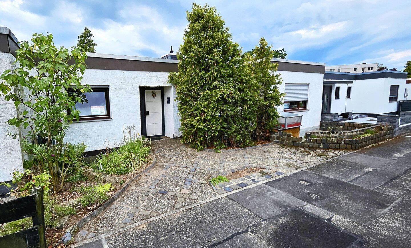Barrierefreier Bungalow · ca. 190 m² nutzbare Fläche · ruhige Wohnlage · vielseitiges Wohnkonzept, 63110 Rodgau