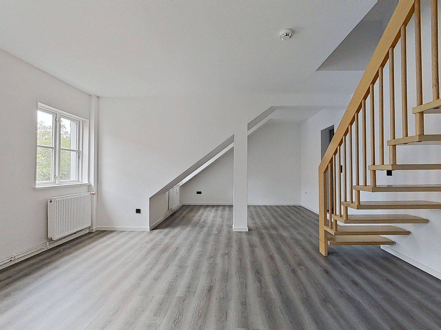 Dein neues Design-Zuhause: Renoviertes Maisonette-Schmuckstück in der Echternstraße, 38100 Braunschweig (Braunschweig Innenstadt)