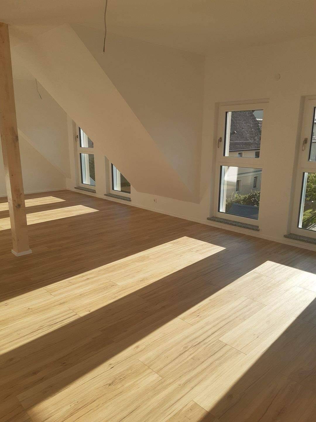 helle Wohnung mit  Balkon + EBK, 91077 Dormitz