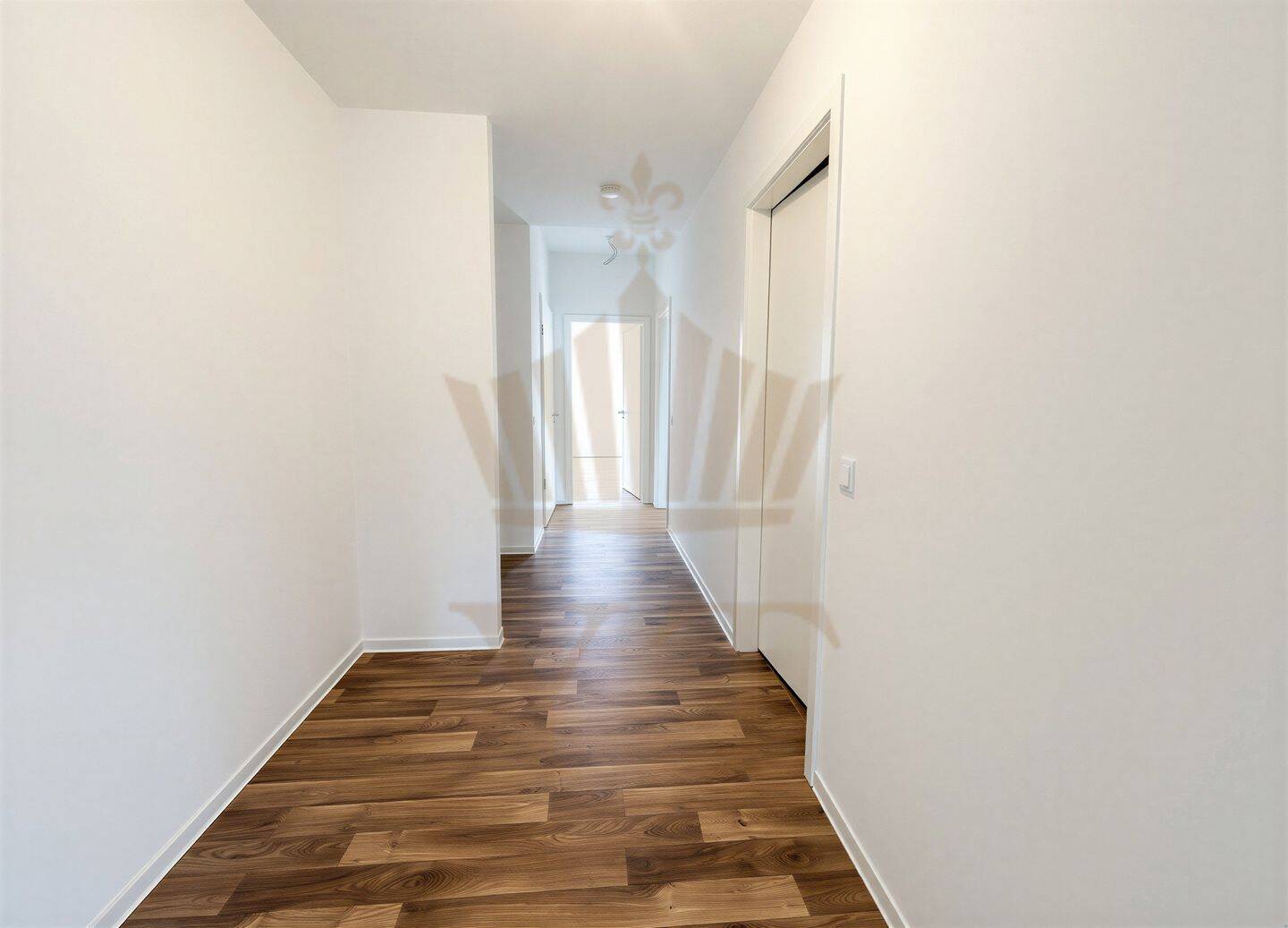 Großzügige 3 Zimmer Wohnung | Ankleidezimmer | Gäste-WC | mit Süd-Loggia | in Bernau-Friedenstal, 16321 Bernau bei Berlin