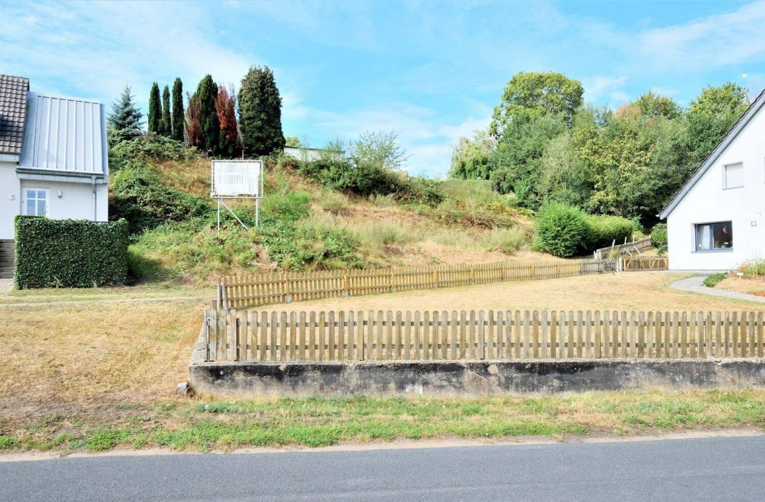 Großes Baugrundstück in hanglage nahe der niederländischen Grenze, 47559 Kranenburg