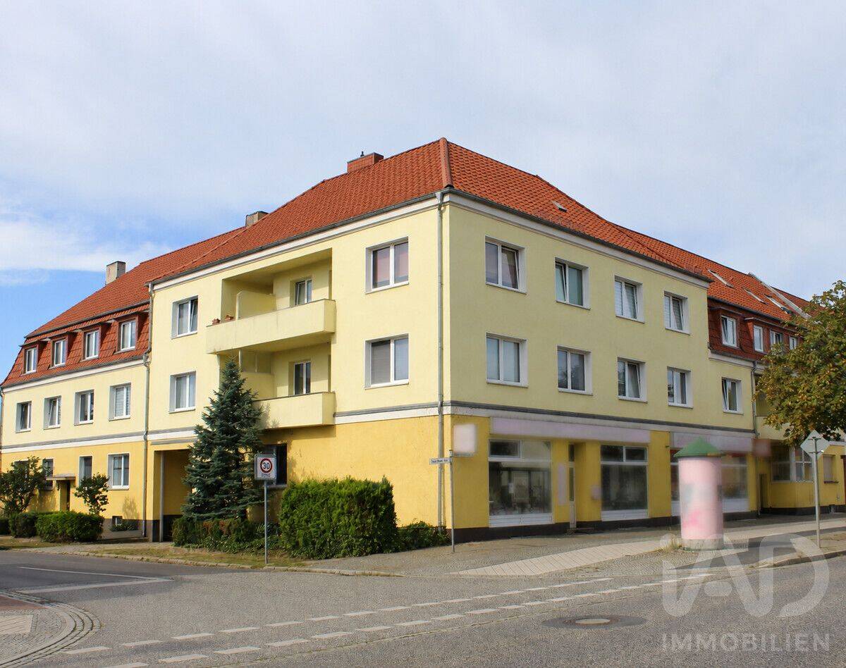 Voll vermietetes Wohn- & Geschäftshaus mit Ausbaureserve im Berliner Umland, 15517 Fürstenwalde/Spree