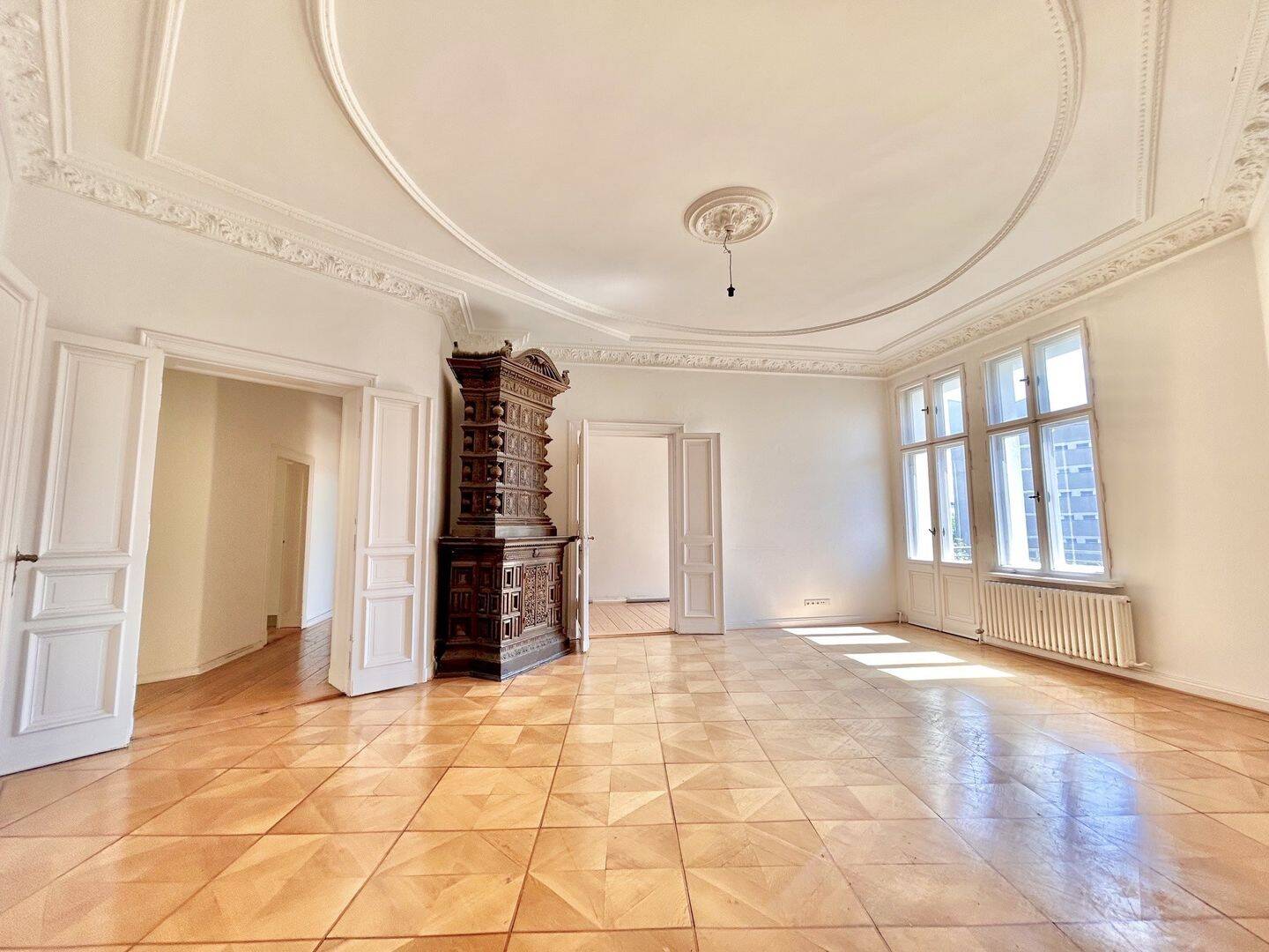Exklusive Altbauwohnung in beliebter Berliner Lage, 10961 Berlin (Friedrichshain-Kreuzberg Kreuzberg)