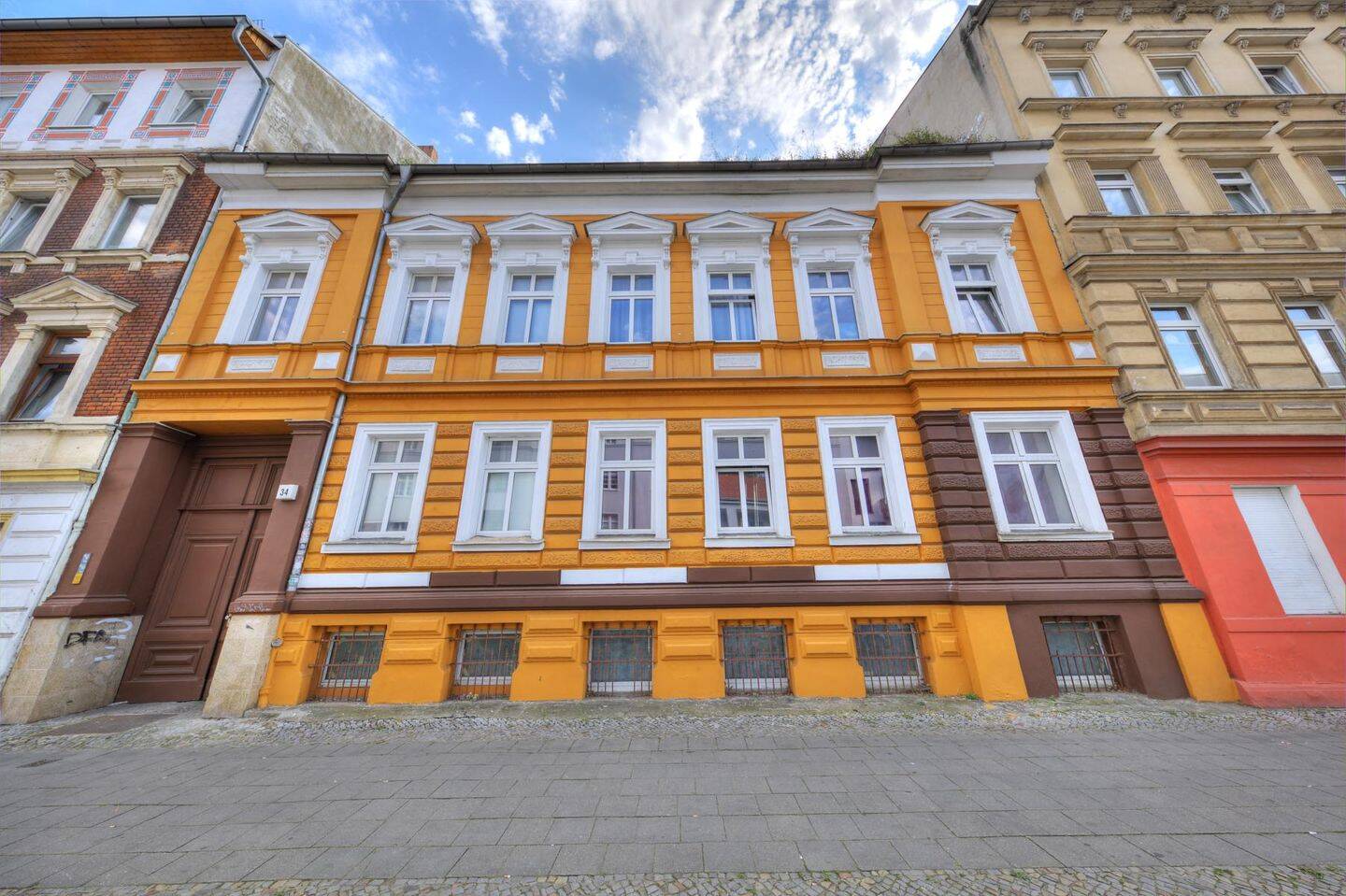 Gründerzeit-Mehrfamilienhaus mit genehmigter Aufstockung – ca. 747 m² Wohnfläche nach Ausbau, 10317 Berlin (Friedrichshain-Kreuzberg Friedrichsfelde Lichtenberg Rummelsburg)