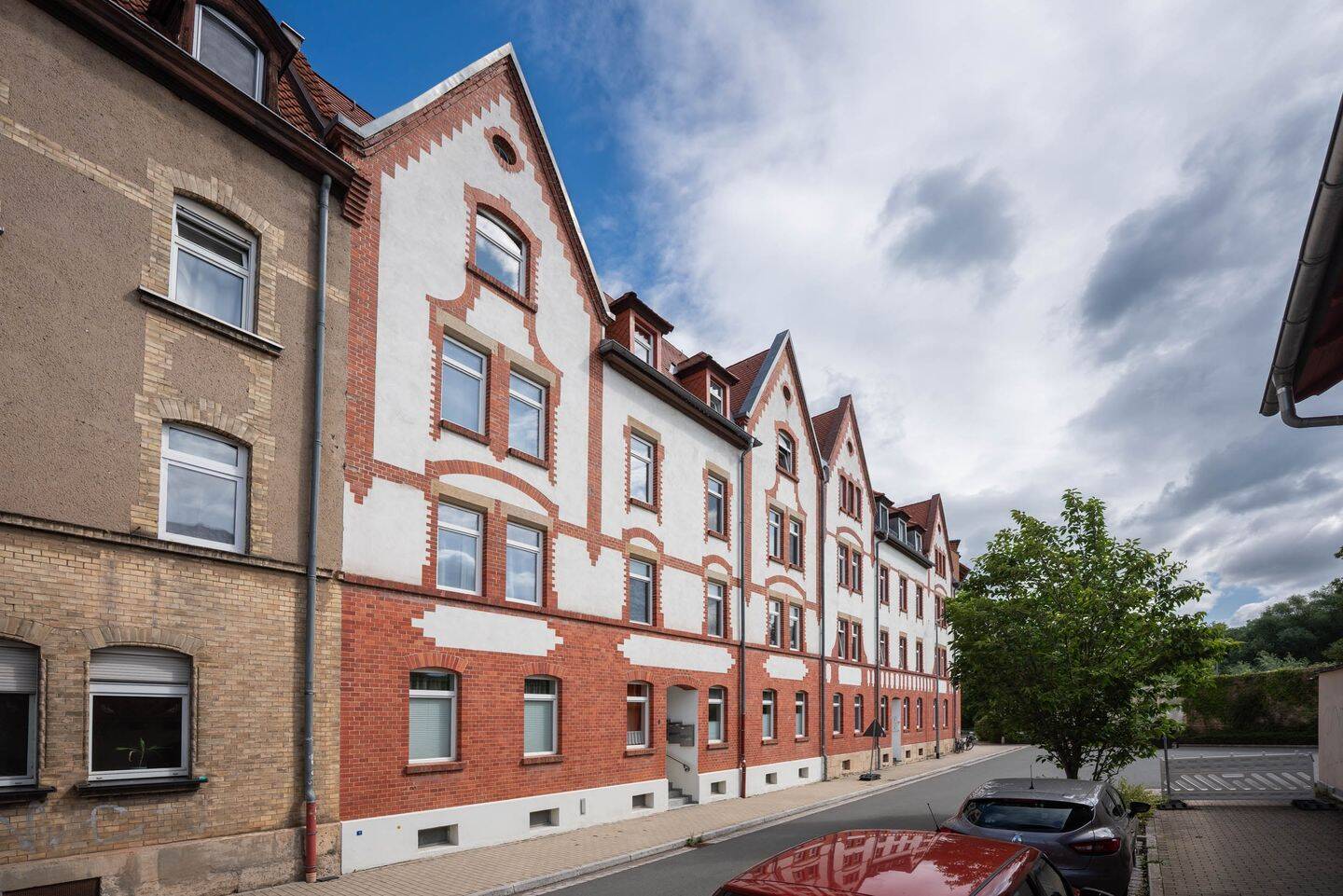 Gründerzeit-Charme in Jena: helle 2-Zimmer-Wohnung mit separater Küche und Tageslichtbad, 7749 Jena