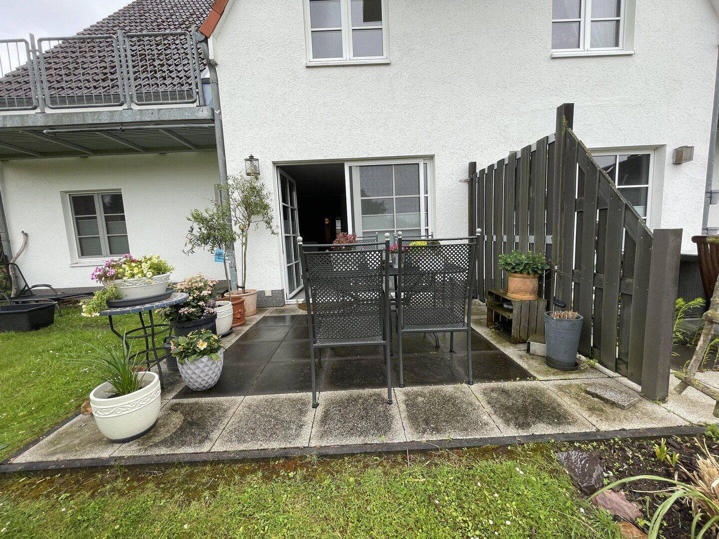 Traumhafte Terrassenwohnung in Ostseenähe mit kleinem Garten, 23968 Zierow