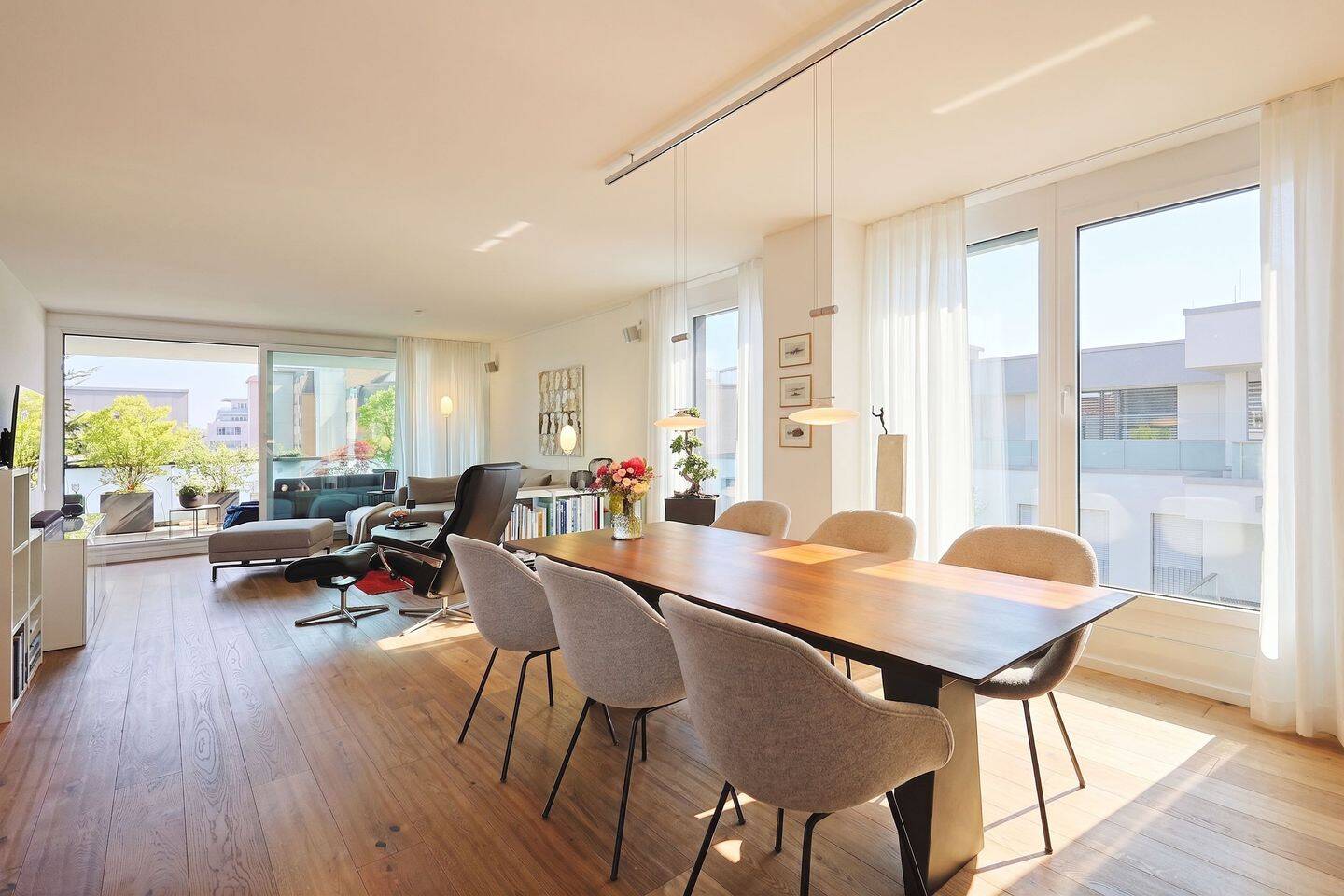Eine ganze Etage für sich: Modernes Penthouse, das keine Wünsche offen lässt, 71063 Sindelfingen