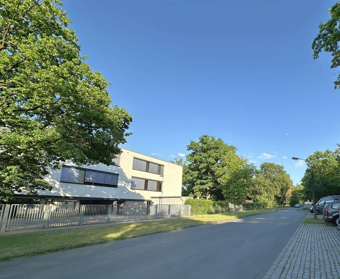 … BLICK INS GRÜNE … 3-ZIMMER-WOHNUNG MIT LOGGIA IN RUHIGER LAGE …, 90473 Nürnberg (Langwasser)