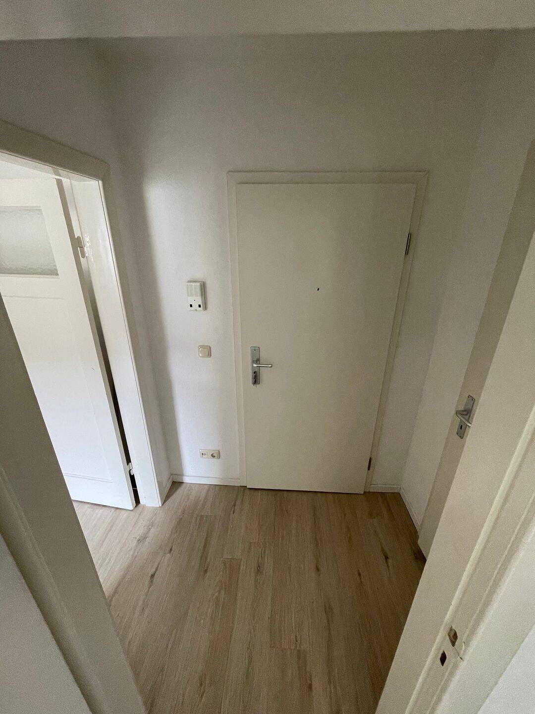 Möblierte 1-Zimmerwohnung in ruhiger Lage, 21075 Hamburg (Harburg Eißendorf Hausbruch Heimfeld)