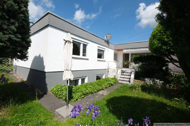 Komfortabel auf einer Ebene wohnen: Bungalow in ruhiger Lage, 71686 Remseck am Neckar