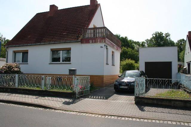 *Nickritz – tolles EFH mit Keller*, 1594 Riesa