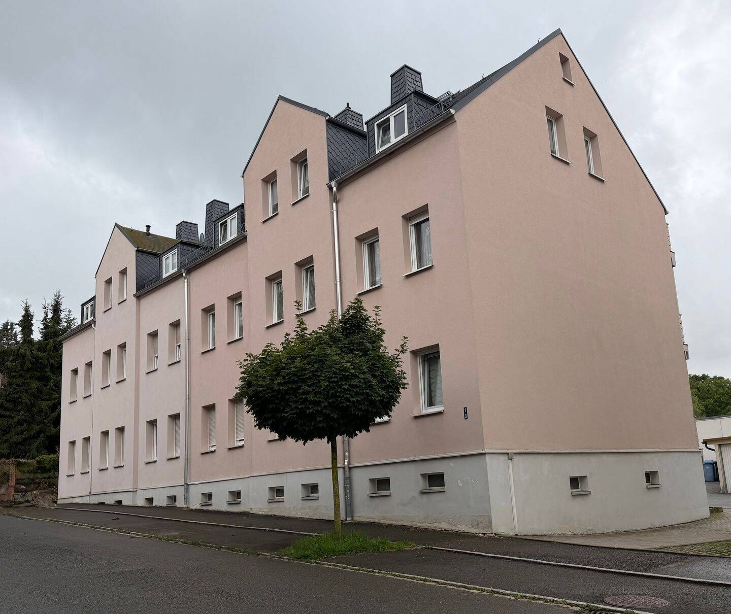 schöne Singlewohnung zentral gelegen, 9376 Oelsnitz/Erzgeb.