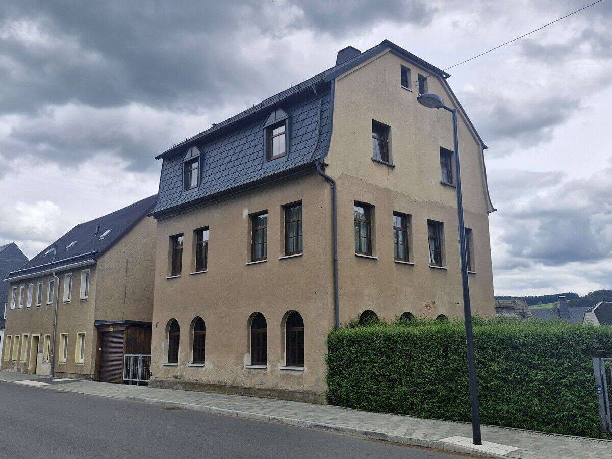 Zweifamilienhaus mit Ausbau- und Gestaltungsmöglichkeiten in Lößnitz!, 8294 Lößnitz