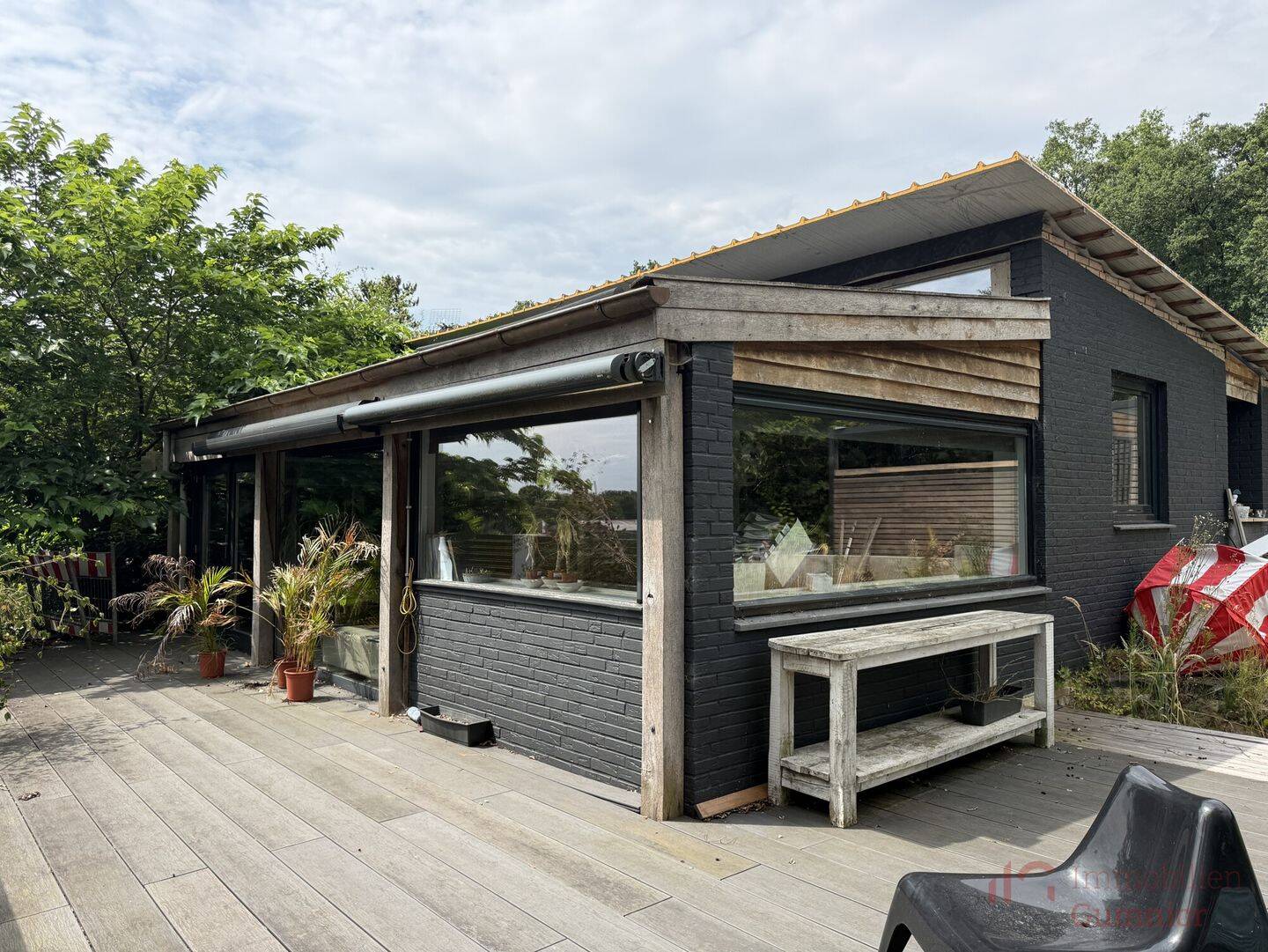 IMMOBILIEN GUMNIOR präsentiert: Ferienhaus auf einem Eigentumsgrundstück in idyllischer Feldrandlage von Bad Bentheim, 48455 Bad Bentheim