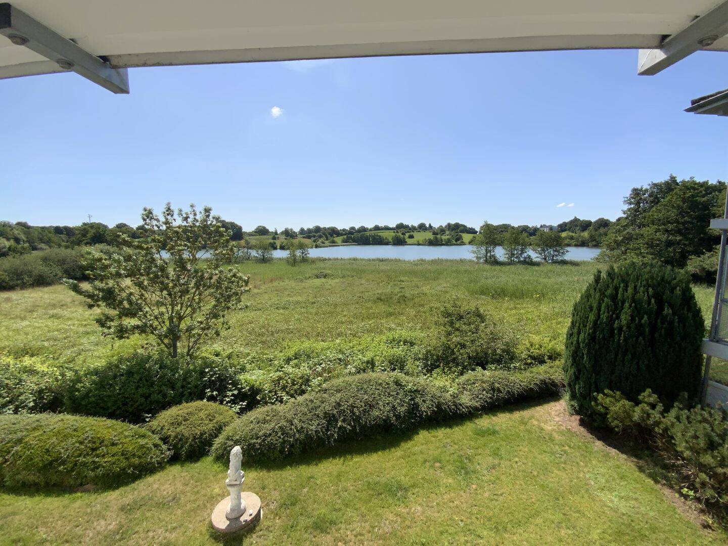 Traumhafter Wasserblick inklusive – Moderne Eigentumswohnung in ruhiger Bestlage, 24837 Schleswig