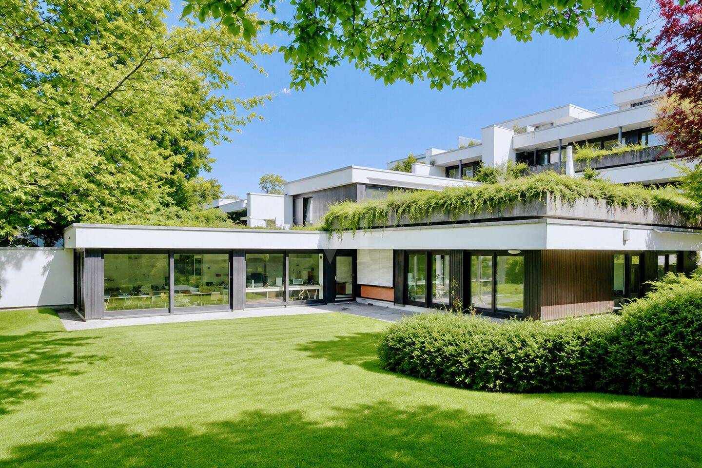 Repräsentative Gewerbeliegenschaft mit 952 m² Fläche – vielseitig nutzbar und entwicklungsfähig, 72622 Nürtingen