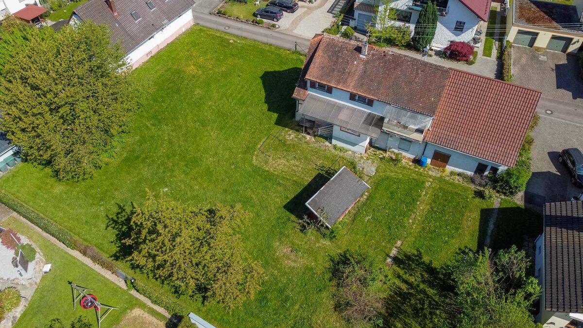 Großzügiges Baugrundstück mit Abrisshaus in ruhiger Dorflage von Heiligenzell, 77948 Friesenheim