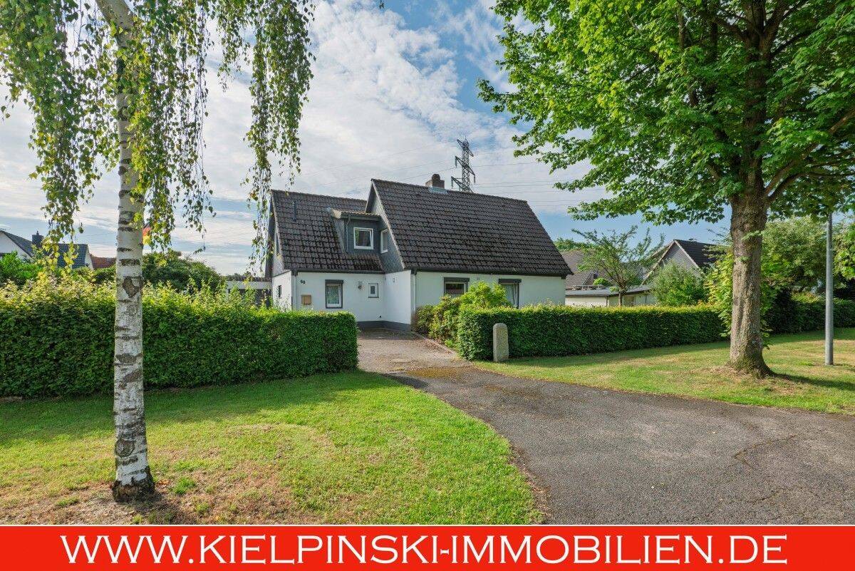 ! Einfamilienhaus mit Einliegerwohnung auf großem Grundstück !, 25335 Elmshorn