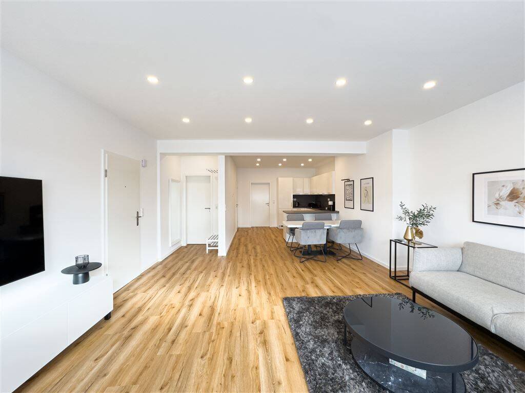 Voll möbliertes 2-Zimmer-Apartment mit Garten, 40233 Düsseldorf (Flingern Nord Flingern Süd Lierenfeld Oberbilk Stadtmitte)