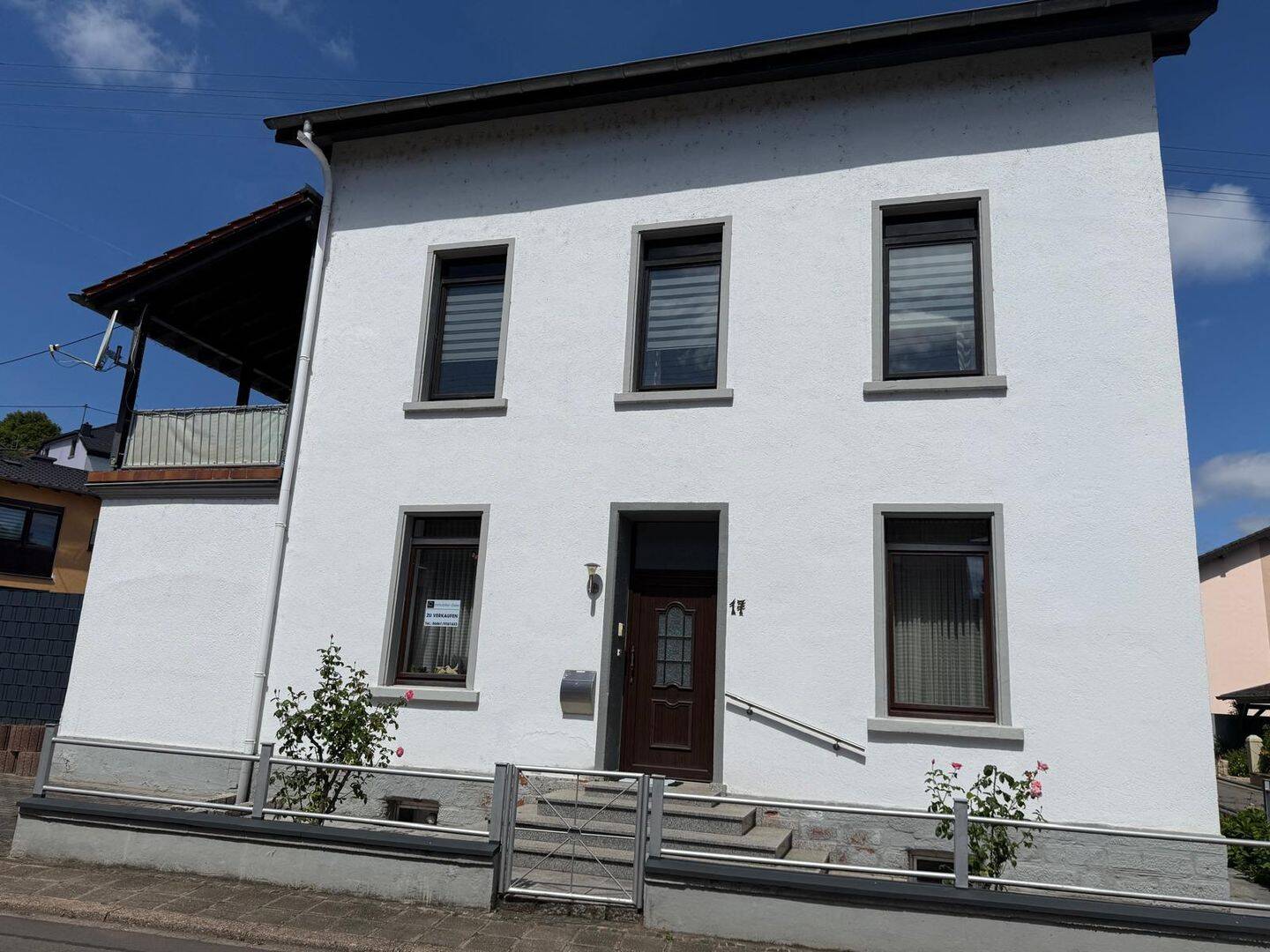 Gepflegtes, ren. Mehrfamilienhaus in ruhiger Wohnlage in Mettlach!, 66693 Mettlach