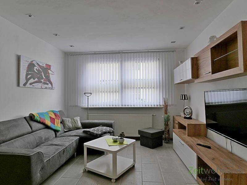 (EF0860_M) Erfurt: Hochheim, neu möbliertes 2-Zimmer-Apartment mit separatem Hauseingang für Wochenendheimfahrer, 99094 Erfurt
