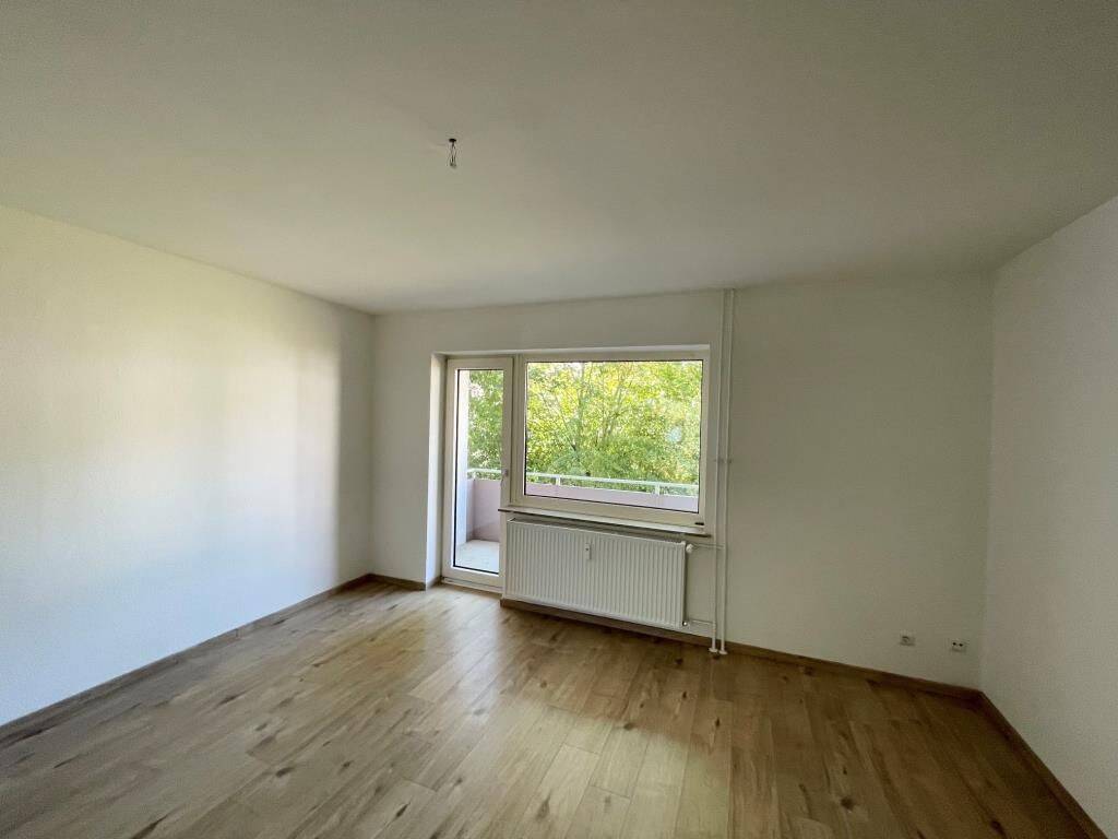 Gut gelegene 3-Zimmer-Wohnung mit Balkon in Menden Platte Heide, 58708 Menden (Sauerland)