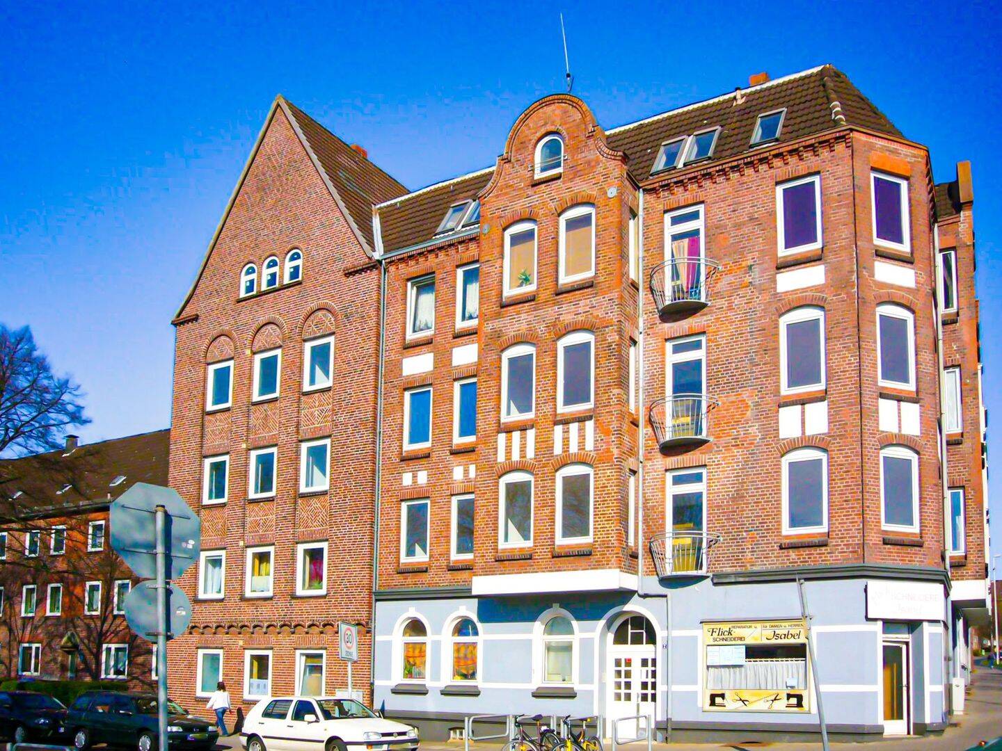Hell, sonnig und gut geschnitten – frisch saniert, 24143 Kiel (Gaarden-Ost Gaarden-Süd)