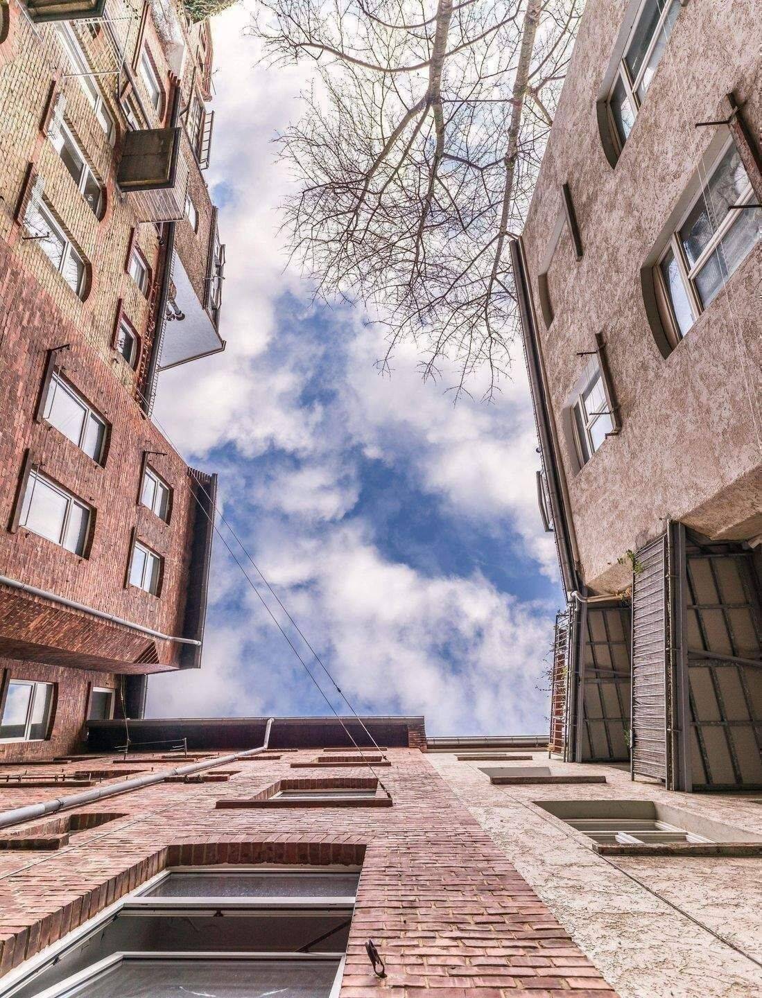 Ab Sofort – Perfekte Innenstadtlage Wiesbaden – voll möblierte WG-Zimmer in 3er WG – all inkl. Miete, 65185 Wiesbaden (Wiesbaden)