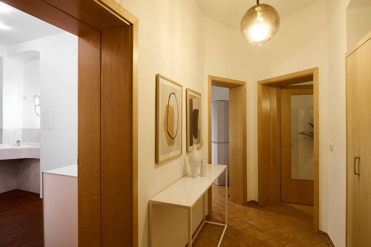 Renovierte ETW in Halle, 6110 Halle (Saale) (Damaschkestraße Gesundbrunnen Innenstadt Lutherplatz Saaleaue)