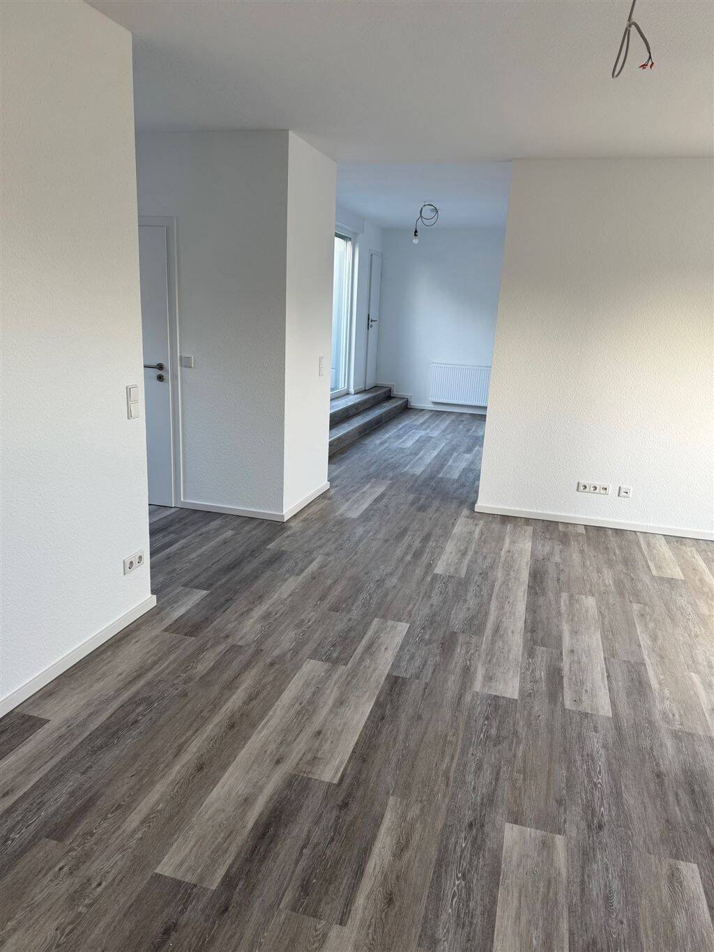 renovierte/sanierte Eigentumswohnung im Dachgeschoss in Südlohn – tolle Lage mit Stellplatz, 46354 Südlohn
