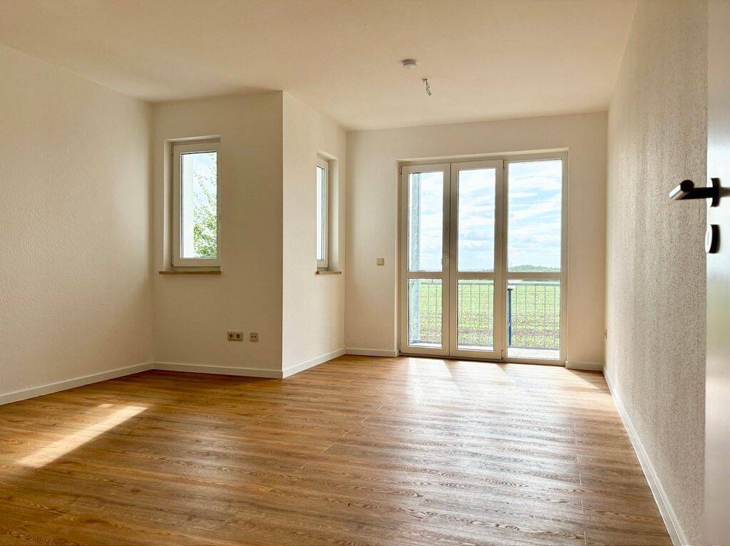Helle 1-Raumwohnung mit Balkon und Einbauküche in Frankenberg mieten!, 9669 Frankenberg/Sa.