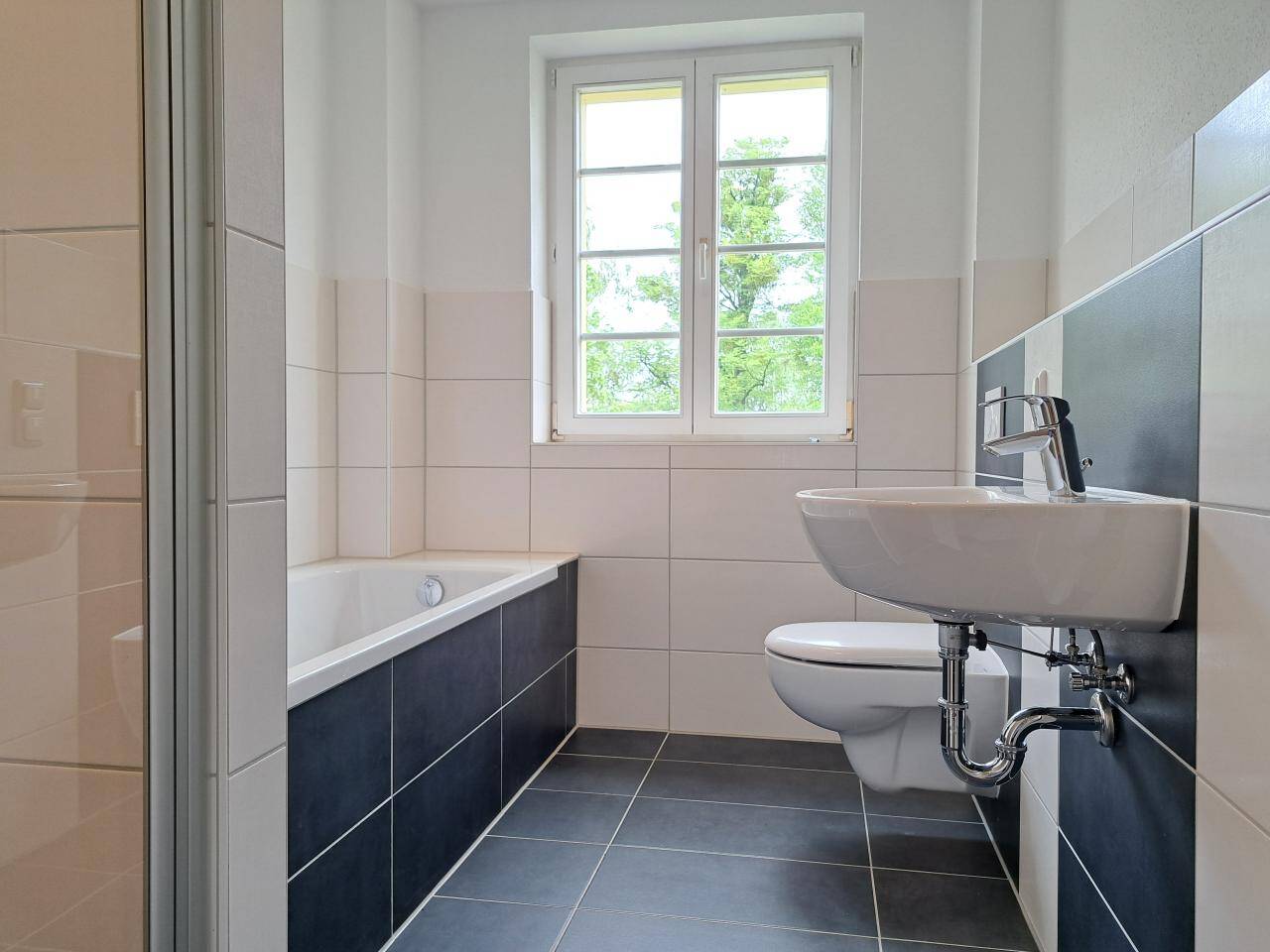 Sommer-Aktion: Bis 01.08. unterschreiben u. 1. Kaltmiete geschenkt!, 39110 Magdeburg (Diesdorf Stadtfeld West)