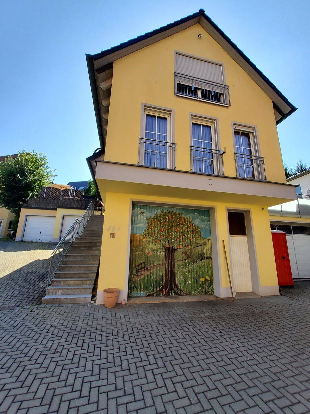 Charmantes EFH mit 3 Zimmern, Doppelgarage in einen Ortsteil von Ebermannstadt, 91320 Ebermannstadt