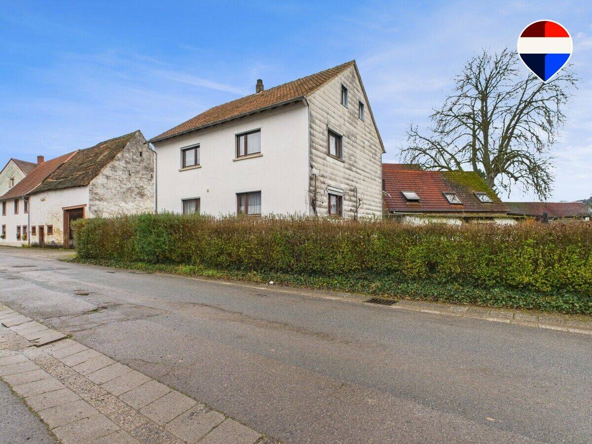 Gestalten, modernisieren, wohlfühlen – Haus mit Potenzial, 66440 Blieskastel