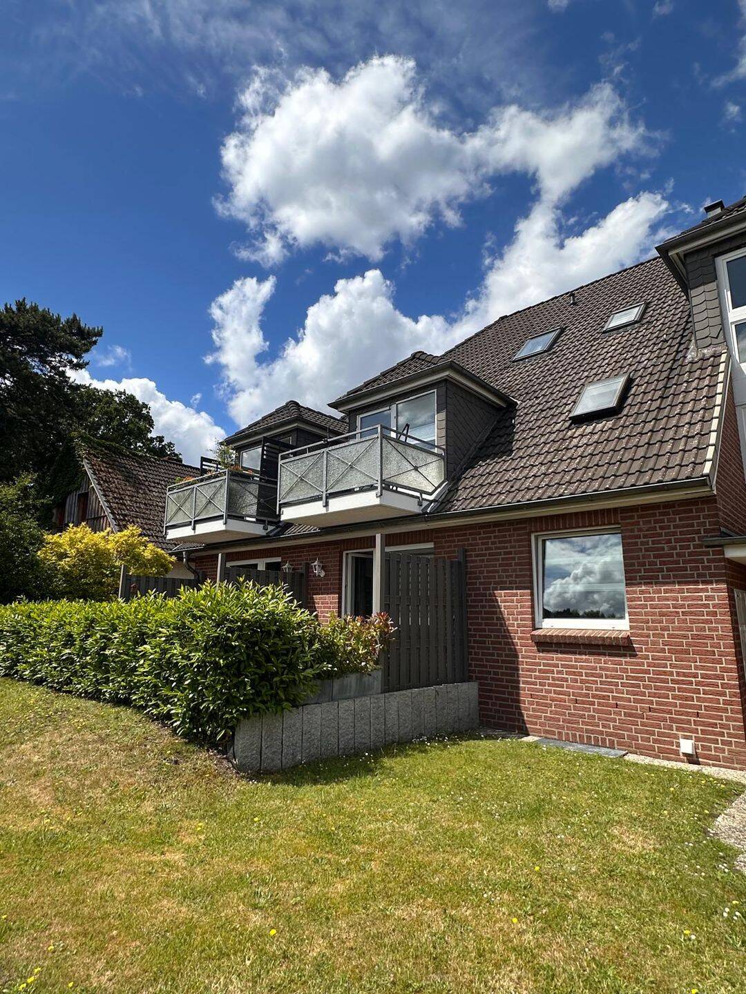 Schicke 1,5 Zimmer Erdgeschoss Wohnung mit Terrasse in einer gepflegten Wohnanlage in Hamburg-Niendorf zu vermieten !!, 22455 Hamburg (Eimsbüttel Niendorf Schnelsen)