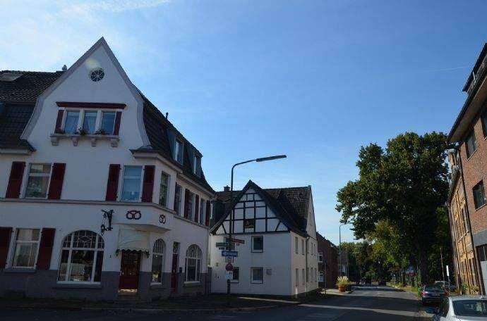 Nur mit WBS! In Sichtweite zum Rhein! 1 Zimmer Wohnung im idylischen Urdenbach, 40593 Düsseldorf (Benrath Garath Urdenbach)