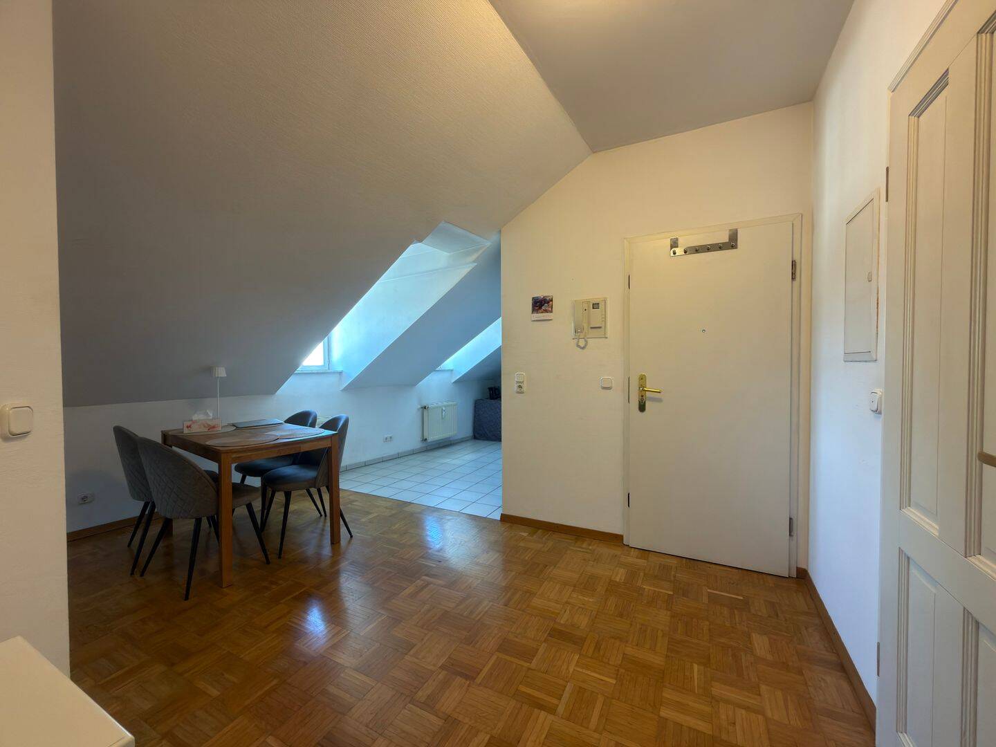 Helle 2-Zimmer-Wohnung in der Paulinstraße, 54292 Trier (Eitelsbach Ruwer Trier-Nord)