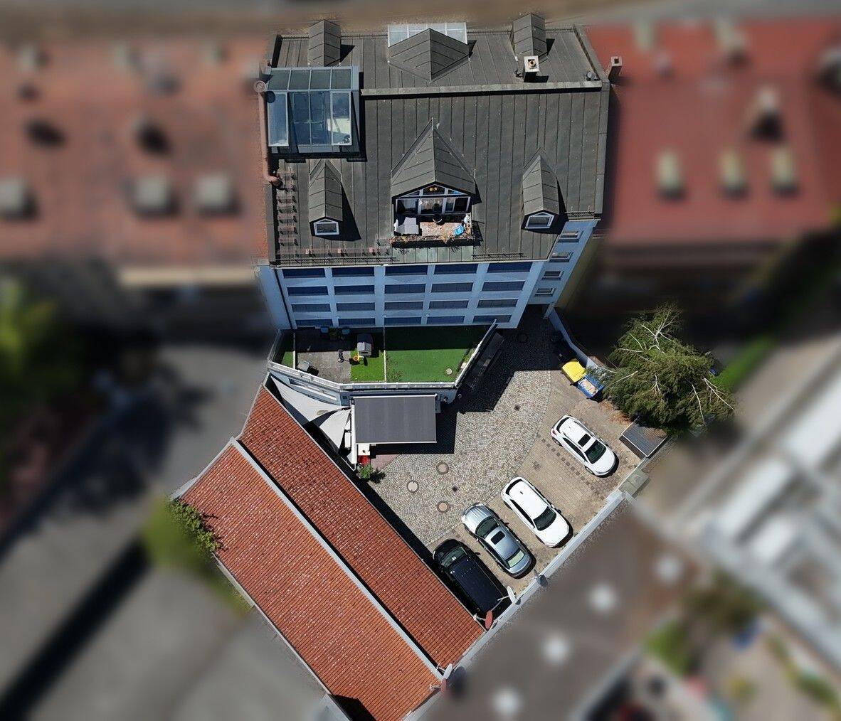 Repräsentatives Wohn- und Geschäftshaus mit guter Rendite in zentraler Stadtlage von Nürnberg (unsere Objektnummer: 04R0226NT), 90443 Nürnberg