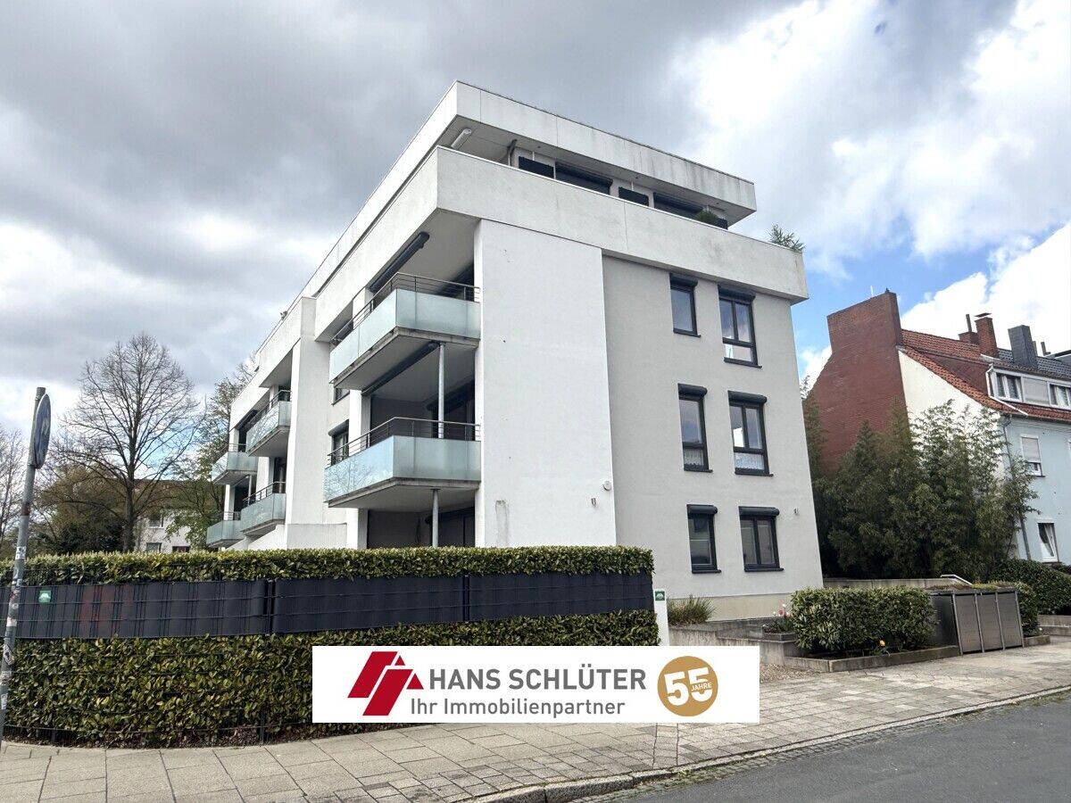 Findorff // junge, großzügige Eigentumswohnung mit besonderem Wohnkonzept, 28215 Bremen (Bahnhofsvorstadt Findorff-Bürgerweide Regensburger Straße Weidedamm)