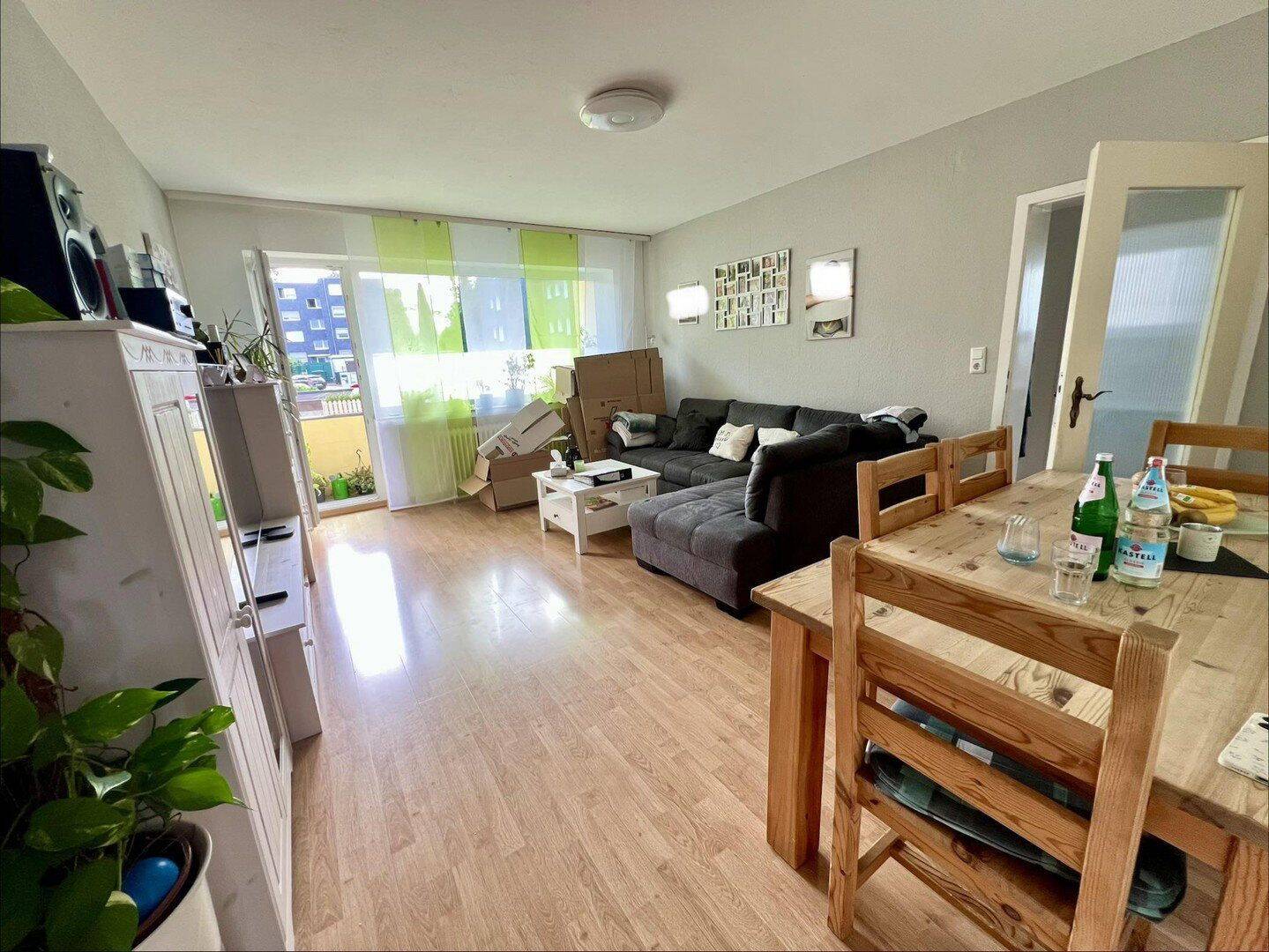 Geräumige 4-Zimmer-Wohnung mit Balkon in gepflegtem Mehrfamilienhaus, 42579 Heiligenhaus
