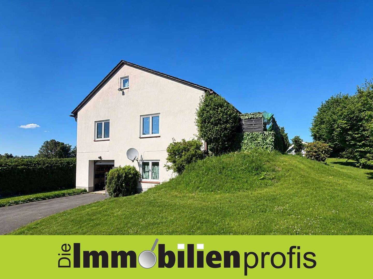 4 km von Marktredwitz + Waldershof: Ansprechender Bungalow, 95679 Waldershof