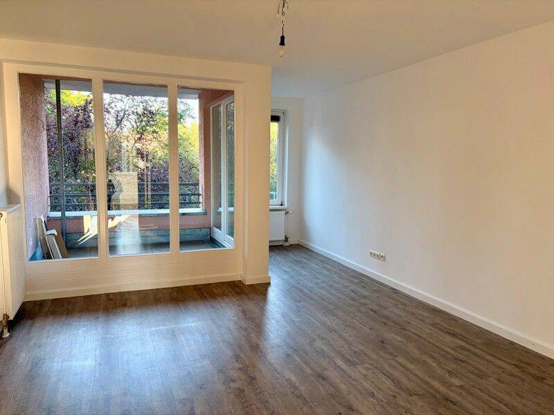 Schöne und geräumige 2 Zimmerwohnung mit Balkon ins Grüne, 12305 Berlin (Tempelhof-Schöneberg Buckow Lichtenrade)