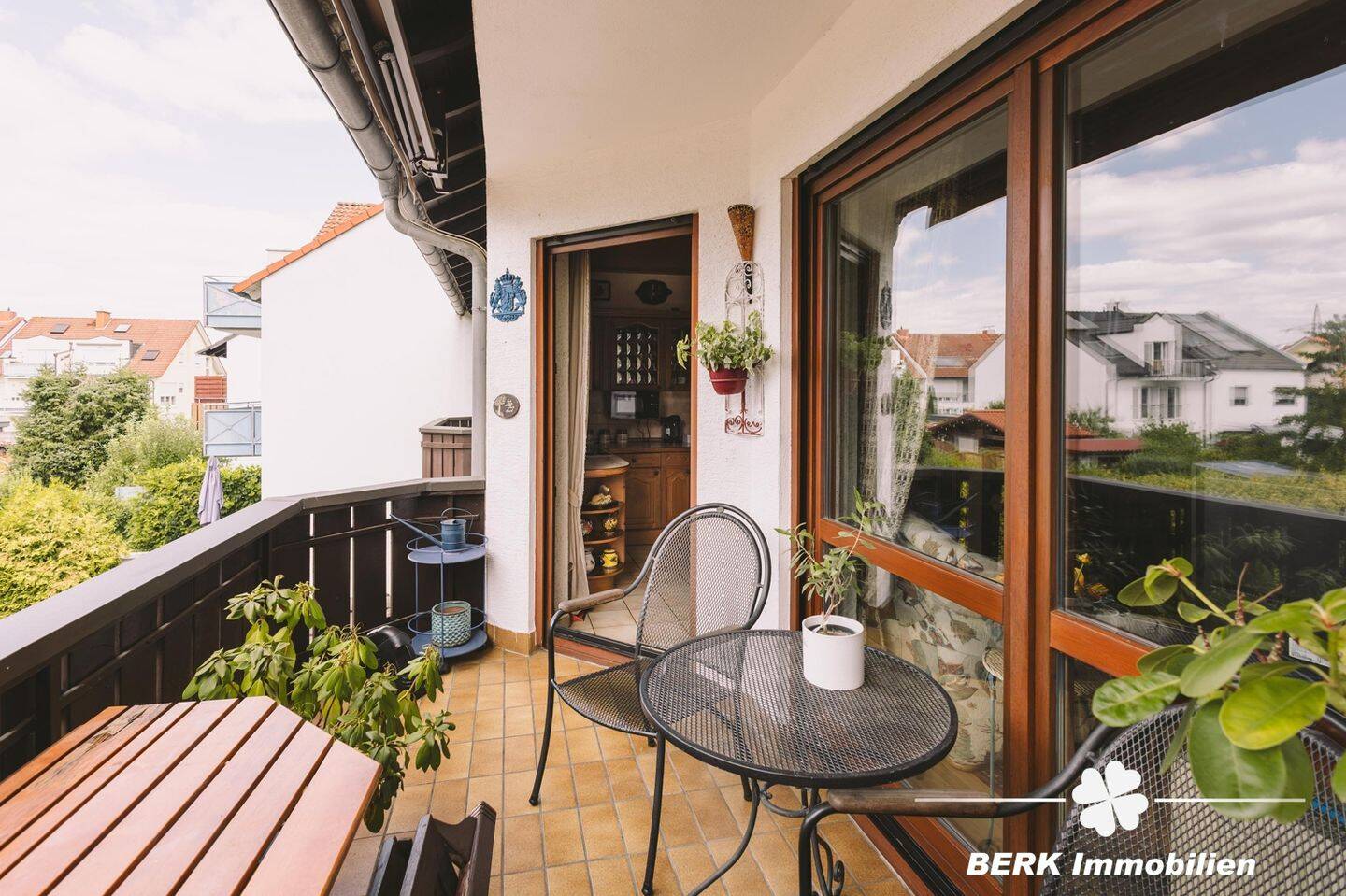 BERK Immobilien – Gepflegte 4-Zi. ETW inkl. Garten und Stellplatz – Ideale Alternative zum Haus!, 63811 Stockstadt a. Main