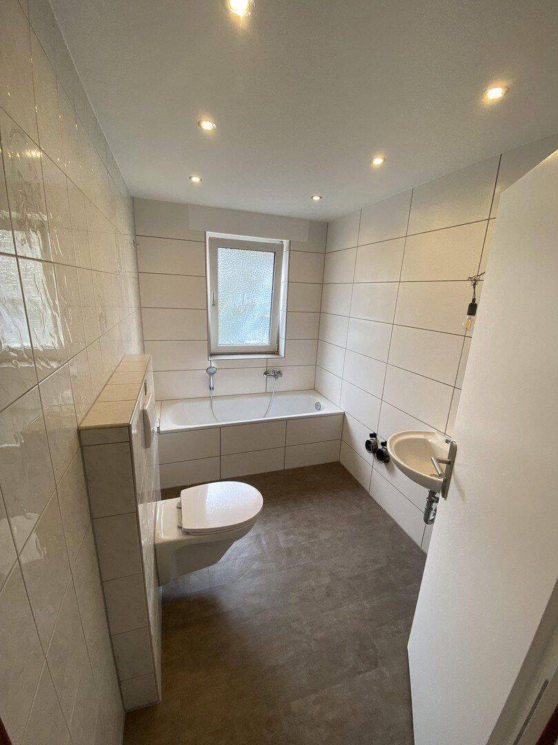 Helle 3 Zimmer Dachgeschosswohnung in Bretzenheim (Nahe), 55559 Bretzenheim