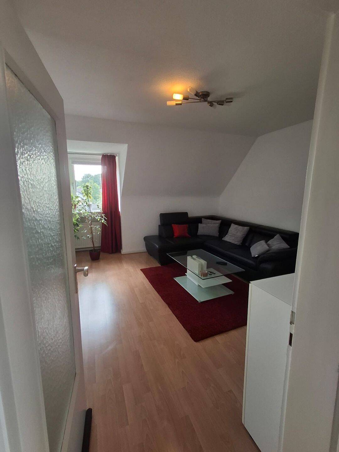 Gemütliche Dachgeschosswohnung in ruhiger Sackgassenlange, 45894 Gelsenkirchen (Buer)