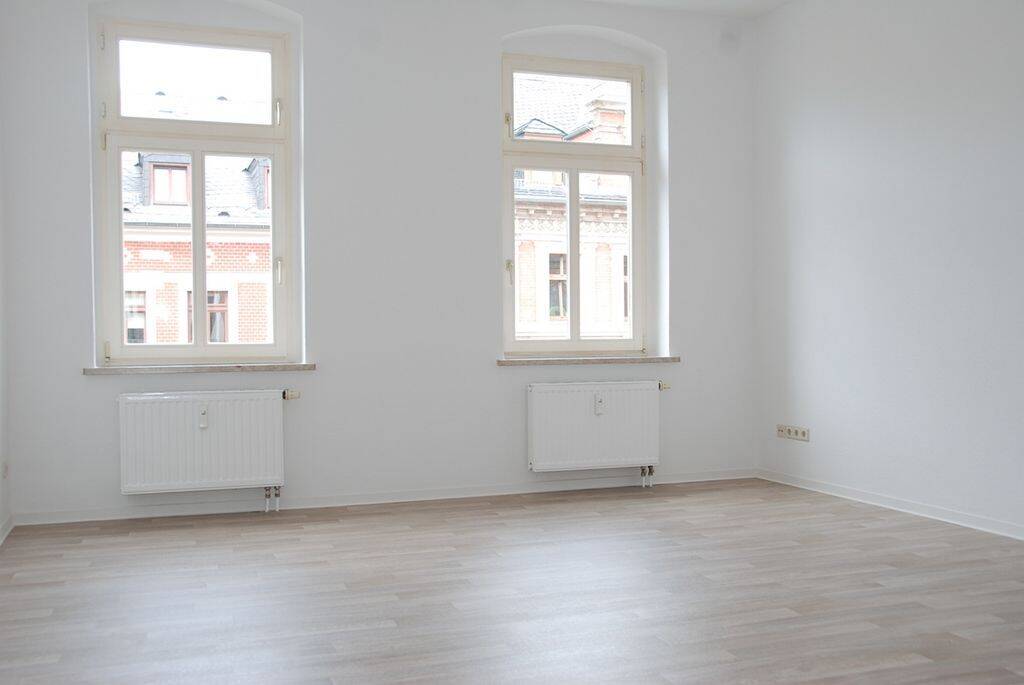 Schicke Altbauwohnung mit Badewanne – Chemnitz – Bild 1 von 4