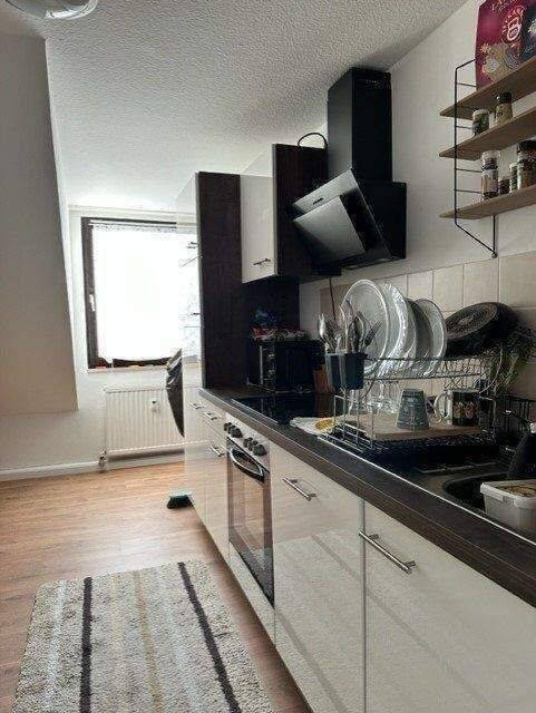 im Herzen von Fürth: helle 3-Zimmer-Wohnung Mit KÜCHE!, 90762 Fürth (Innenstadt)