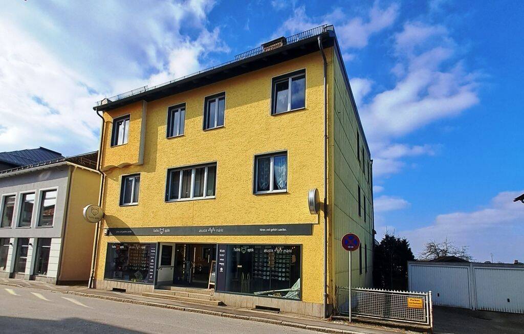 Preisreduzierung: Wohn- und Geschäftshaus in zentraler Lage von Untergriesbach, 94107 Untergriesbach