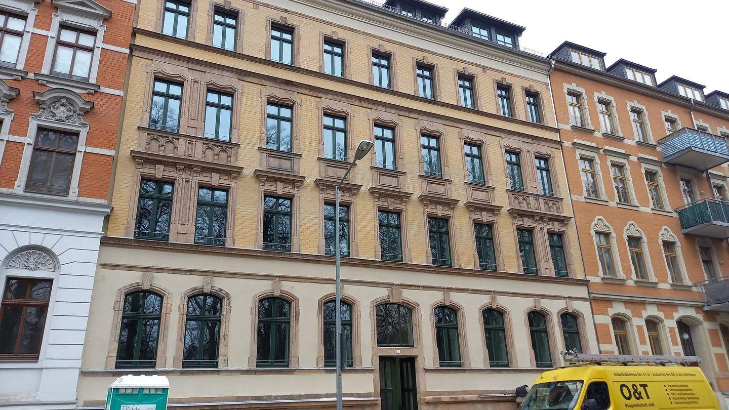 direkt am Schloßteich: 3-Zimmer-Wohnung mit Balkon – Chemnitz – Bild 1 von 1