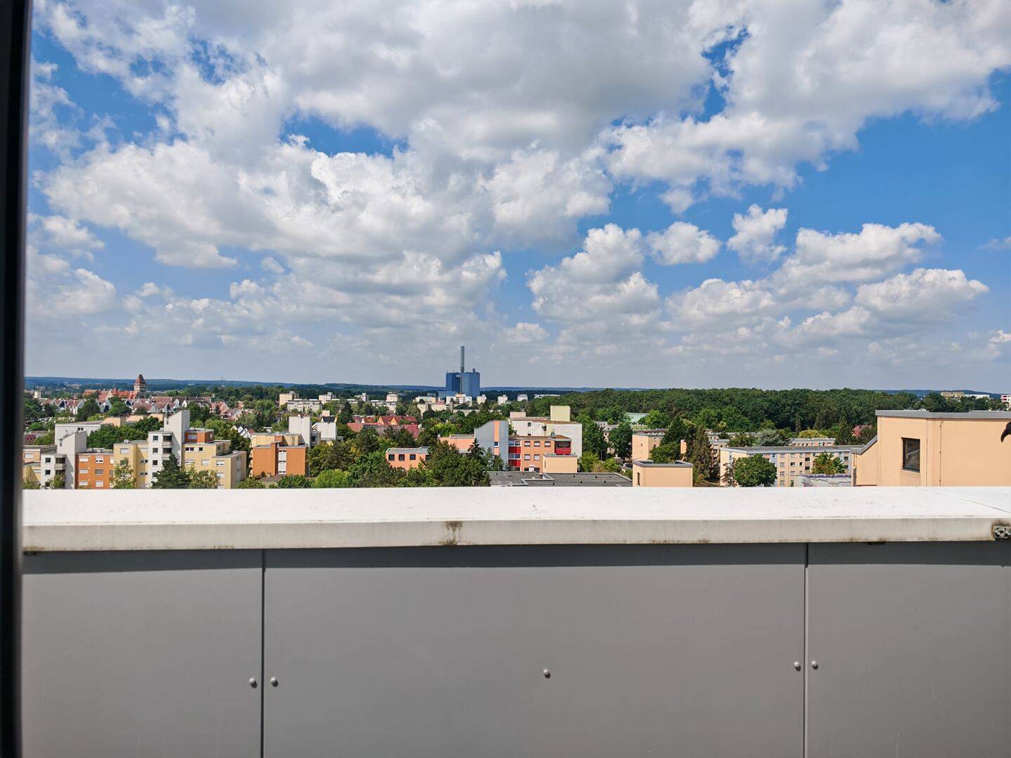 Über den Dächern von Nürnberg, 90449 Nürnberg (Gebersdorf Neuröthenbach Röthenbach bei Schweinau)